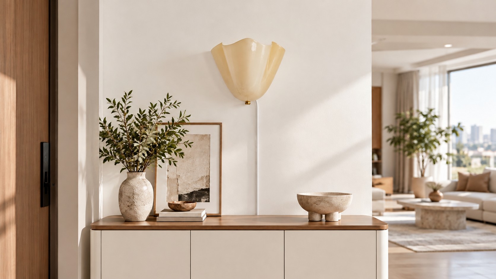 Lampa ścienna Bellina wyłączona