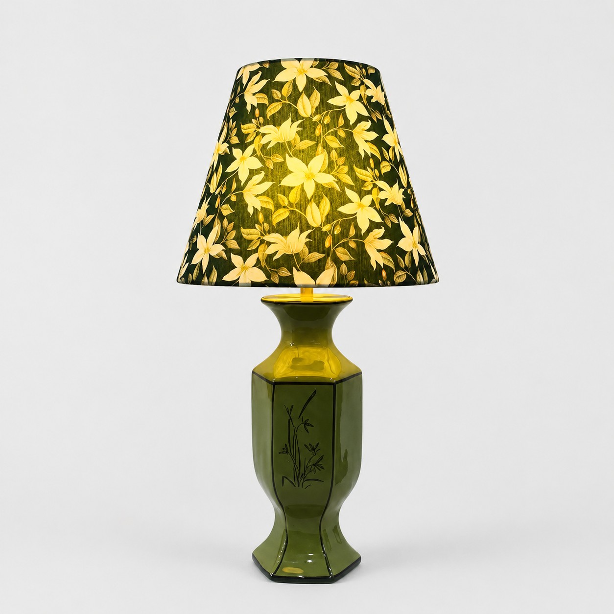 Levensbloem vintage groene keramische tafellamp stijl
