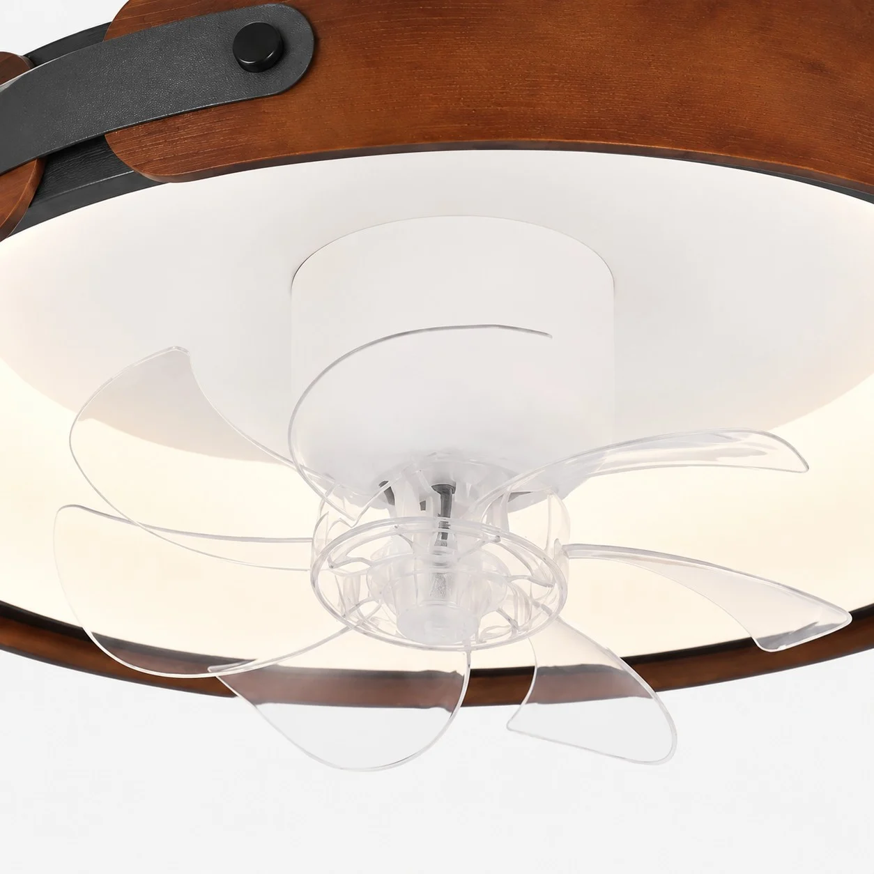 Oscillating fan structure inside the ceiling light