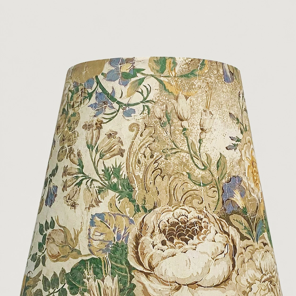 Beige floral fabric shade detail