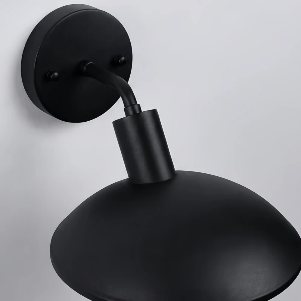 Black backplate detail
