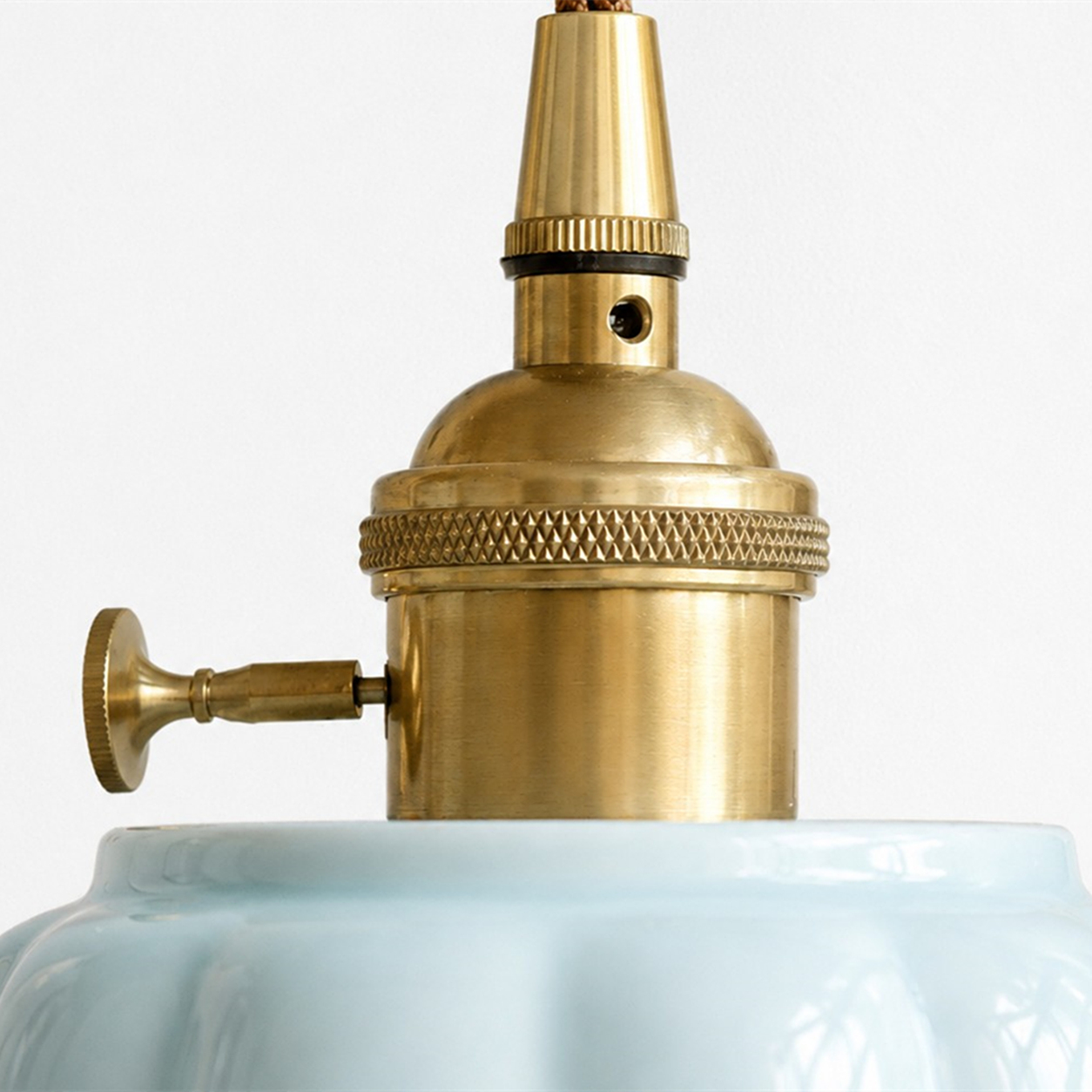Cienax brass socket and locking hardware close view