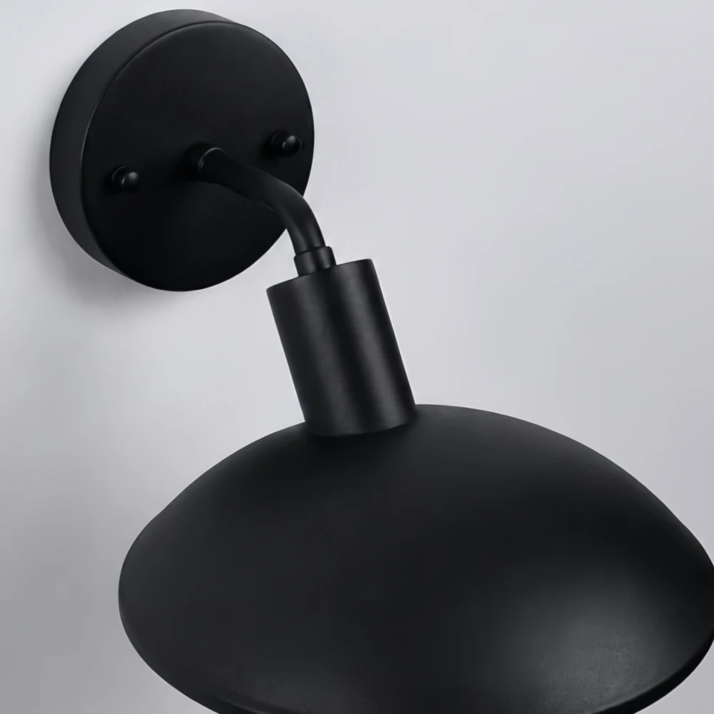 Black backplate detail