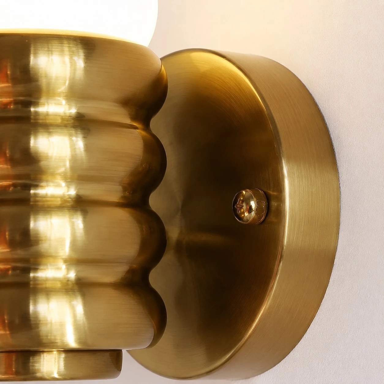Vintage French Ribbed Wall Sconce wall plate detail