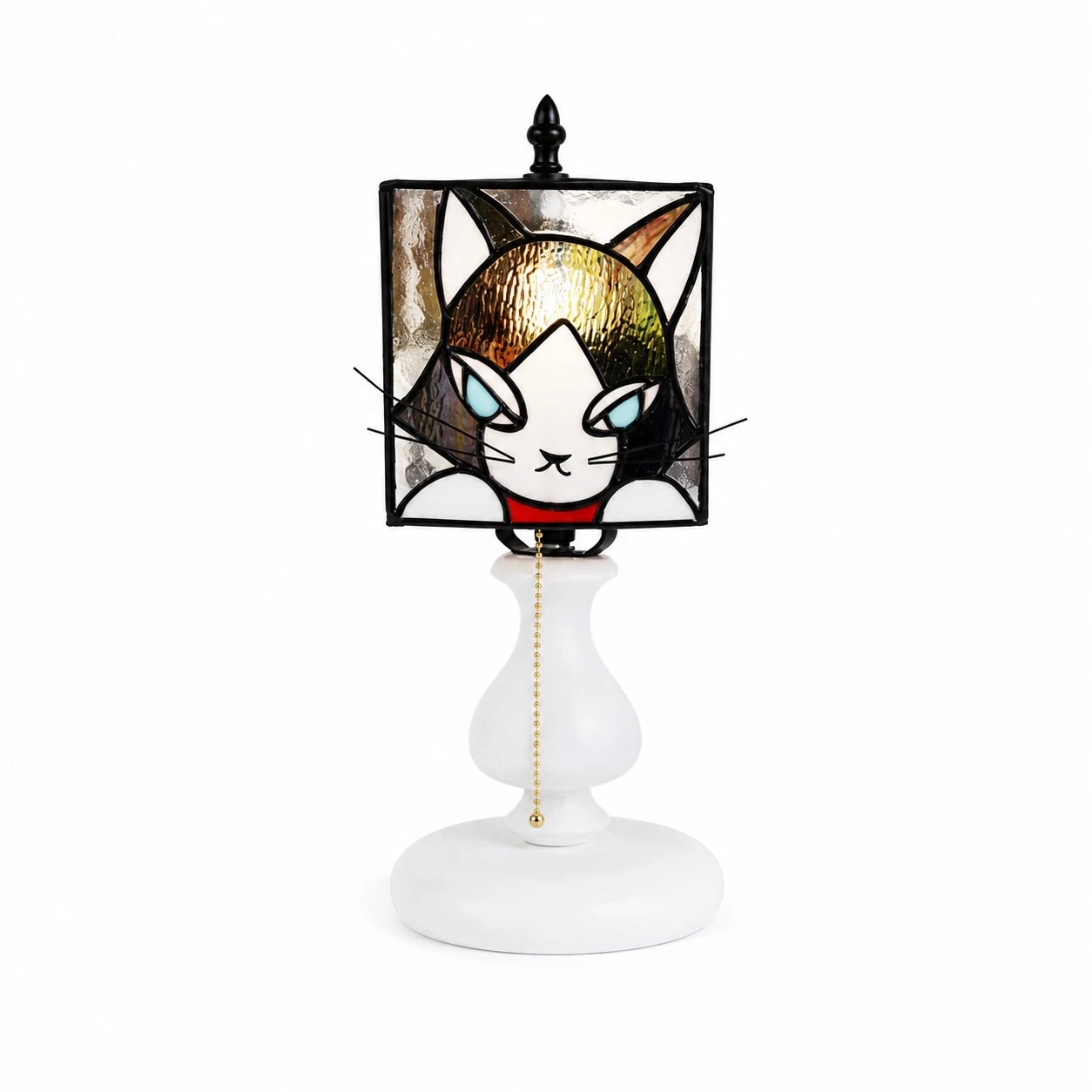 Lampe de table en vitrail représentant un chat violet fumé