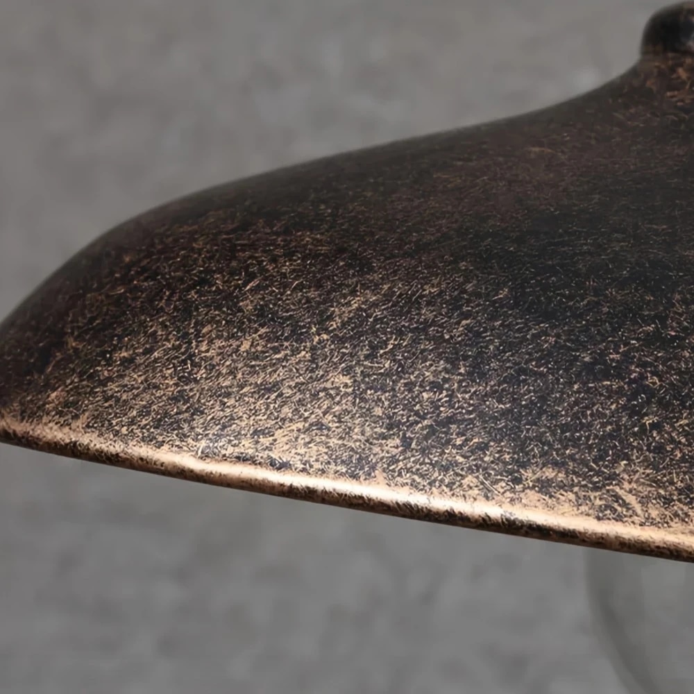 Nahaufnahme eines strukturierten Metallschirms