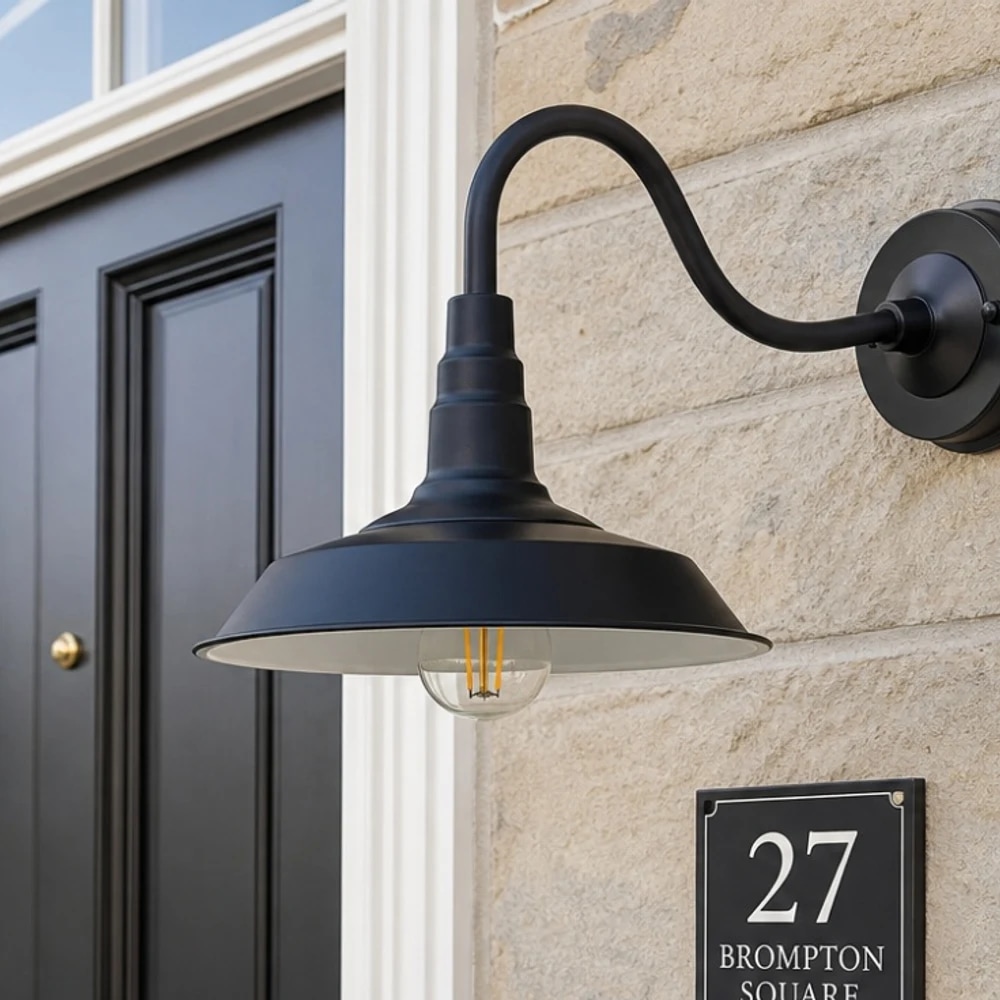 Solenvo wall lamp near a dark front door