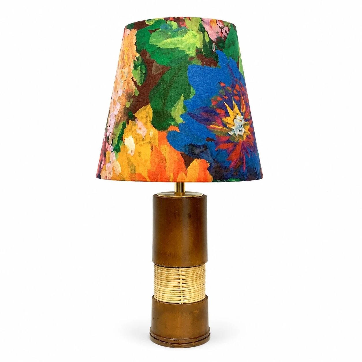 Żywa lampa stołowa z abażurem bambusowym w kwiaty