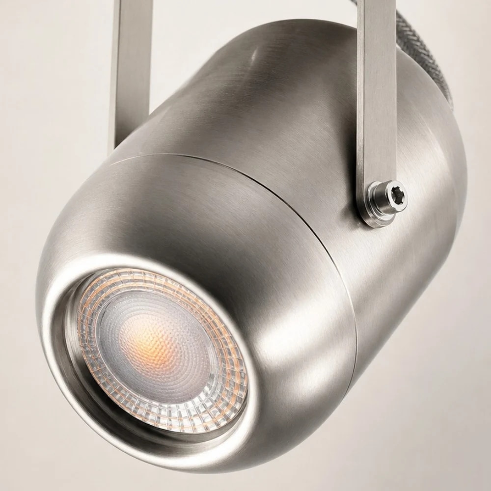 Verstellbarer LED-Lampenkopf mit Linsendetails