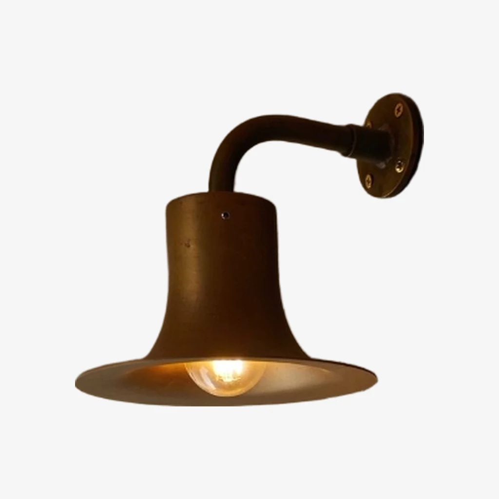 Antik mässingsvägglampa