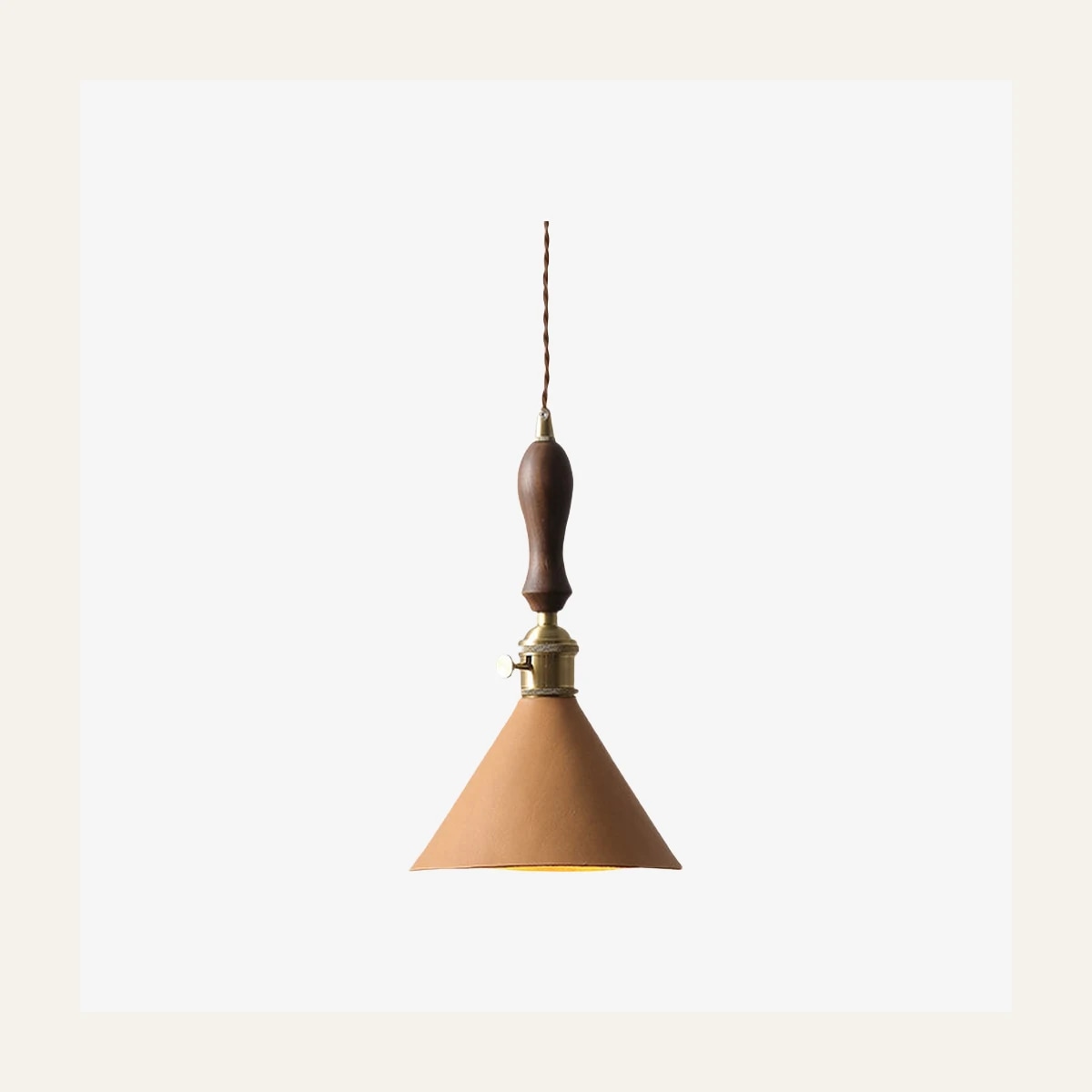 Styl A, lampa wisząca ze skóry w kolorze podstawowym