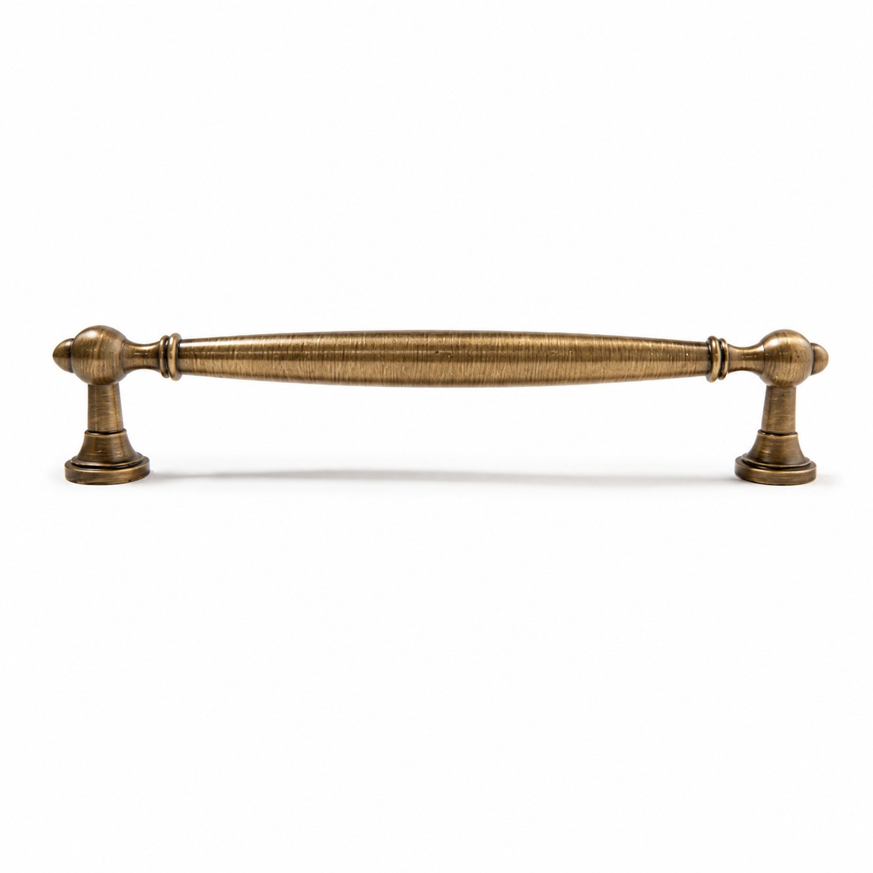 Smalt handtag - 18 cm / 7,09 tum, 16 cm / 6,30 tum hålavstånd