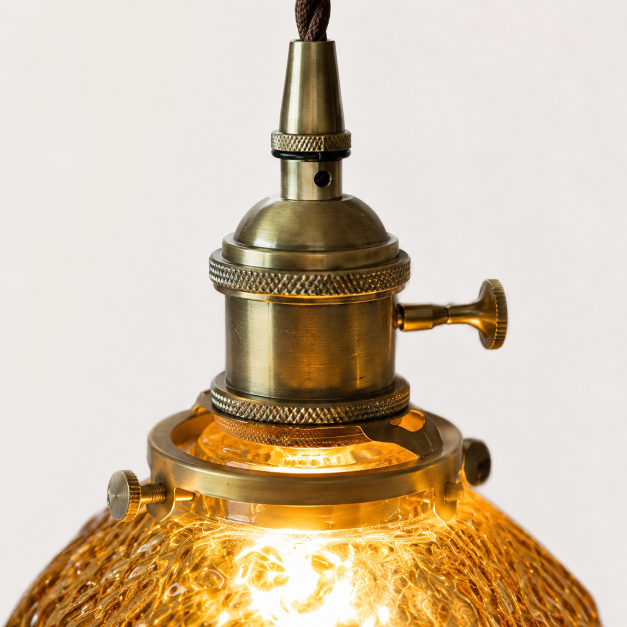Vintage-inspired metalwork with carefully layered detailing.
