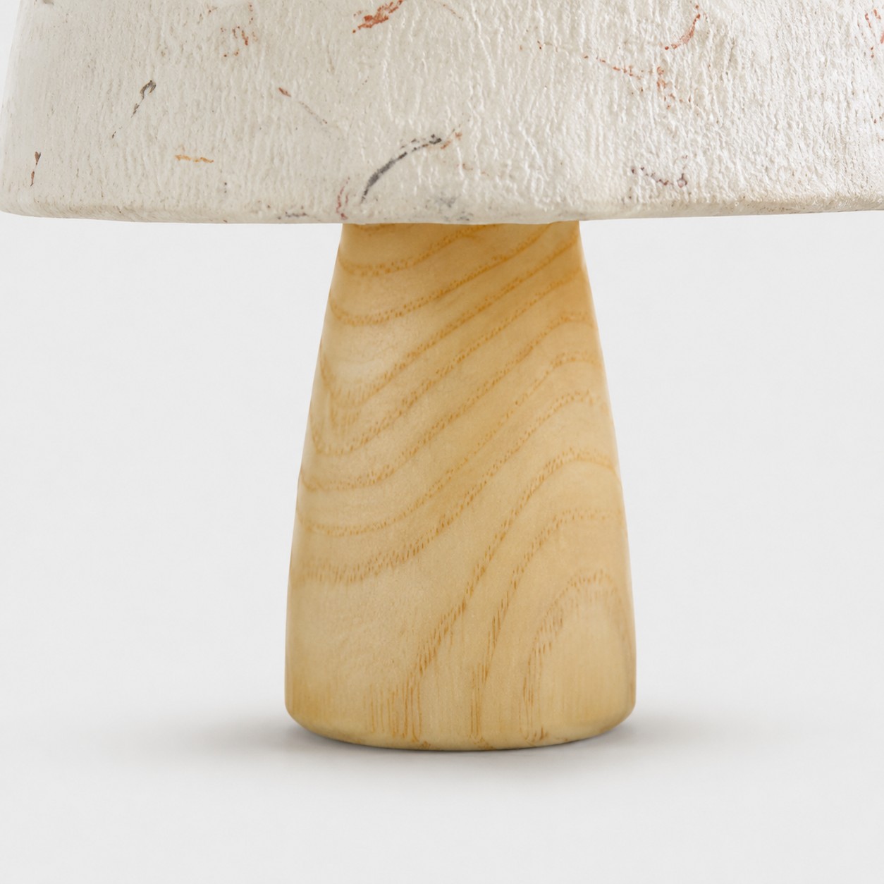 Primer plano de la veta de la madera natural