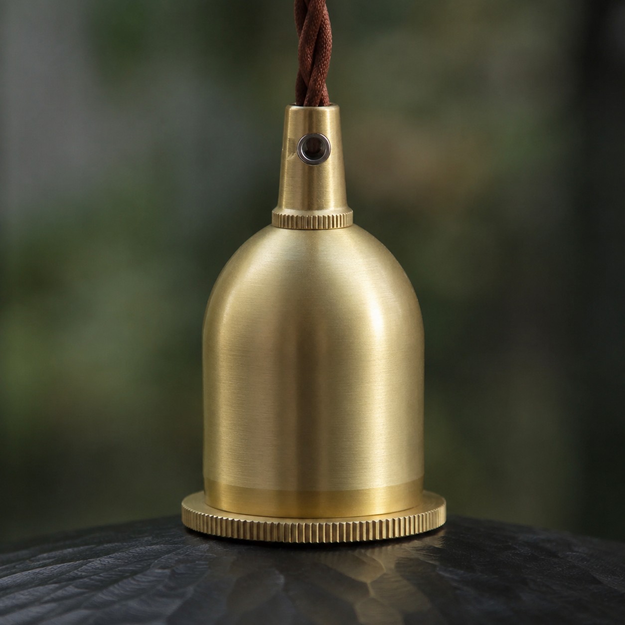 Brass-Tone E27 Holder