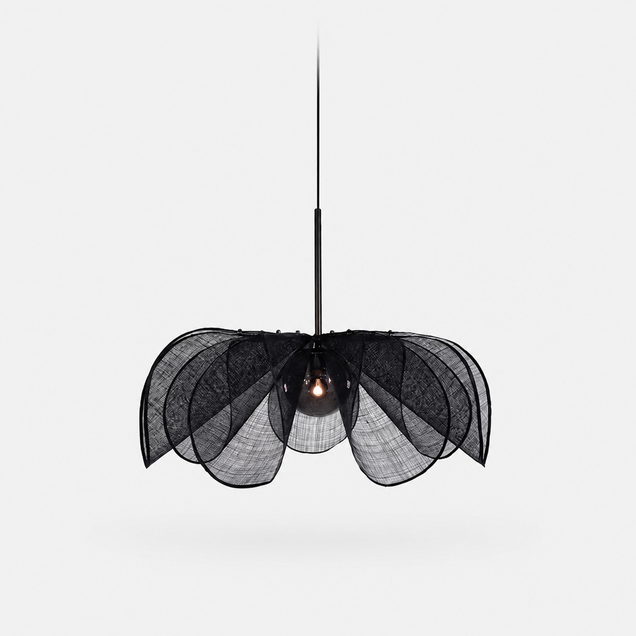 Hanglamp met zwarte bloemblaadjes, 50 cm / 19,7 inch