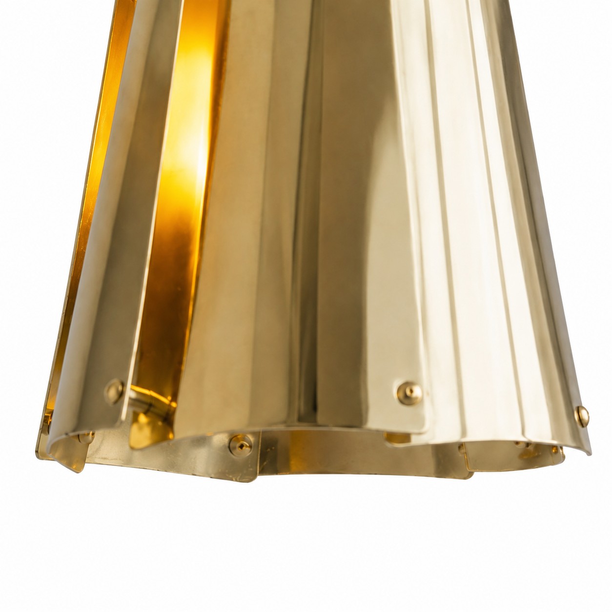 Layered metal shade edge detail