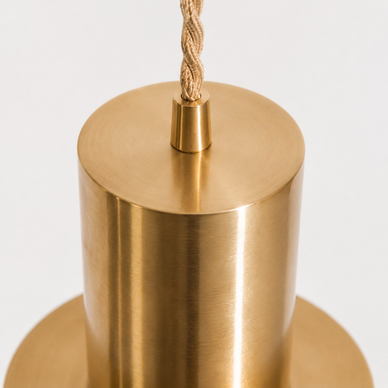 Close view of the braided cord and upper copper shade