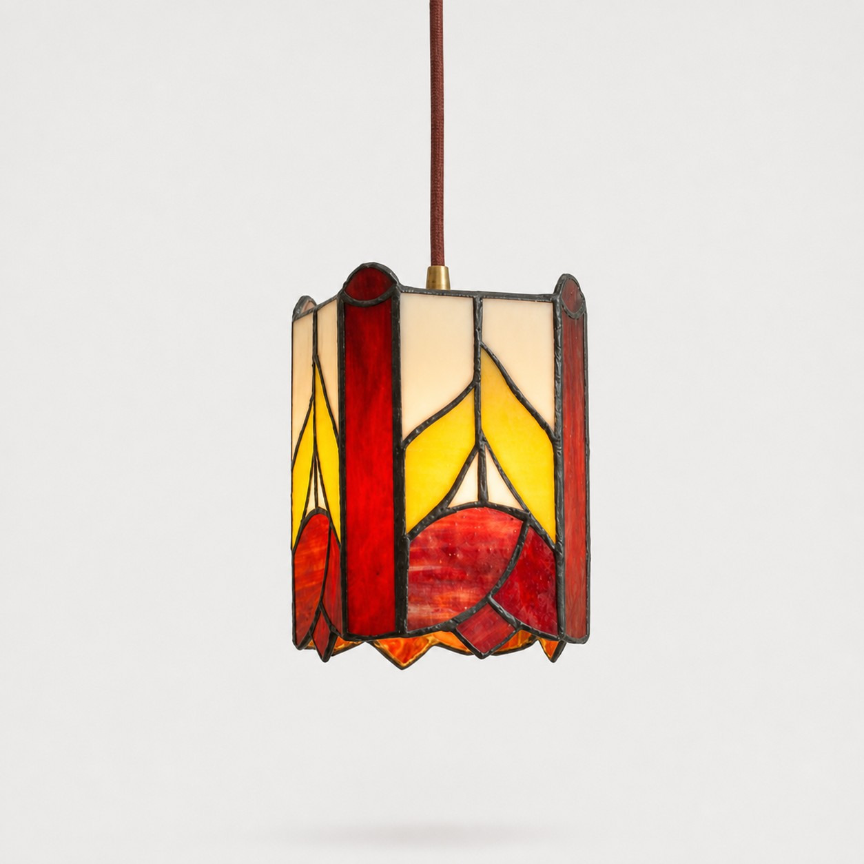 Suspension en vitrail avec motif de rose, complète