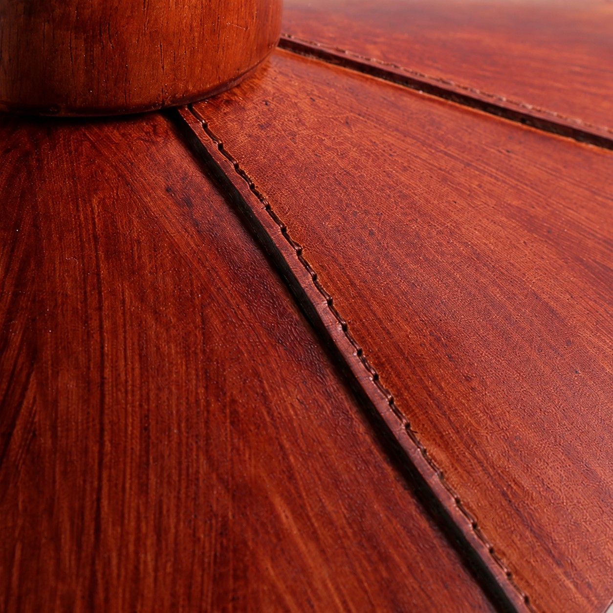 Leather shade detail