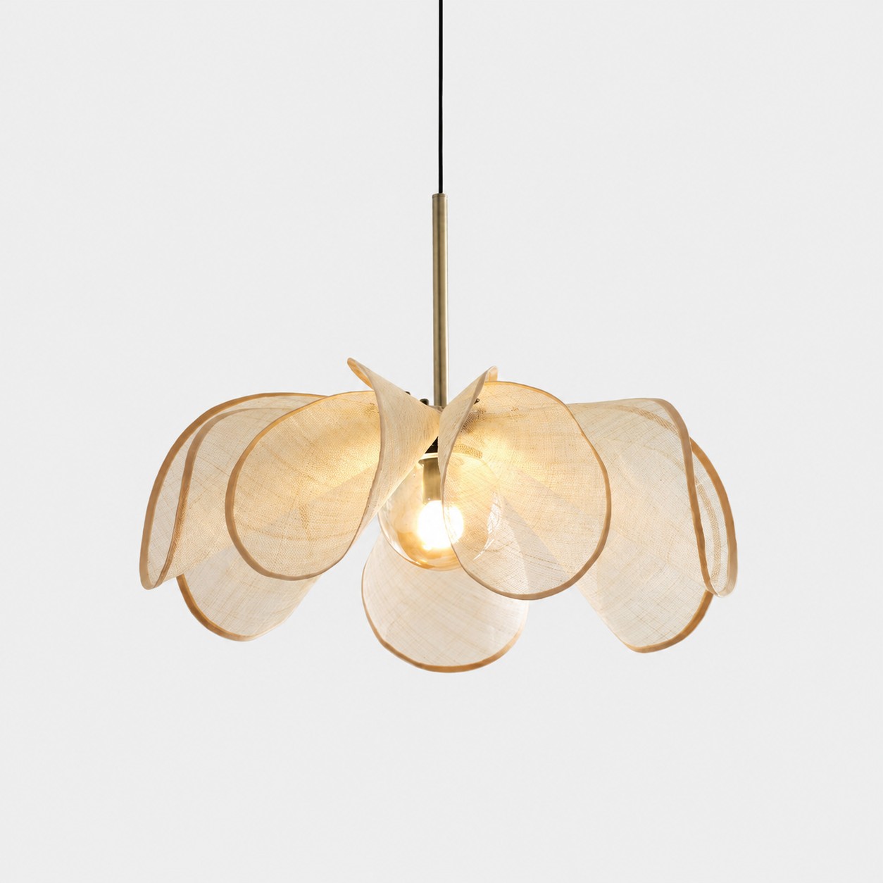Hanglamp met bloemblaadjes in natuurlijke crèmekleur, 80 cm / 31,5 inch