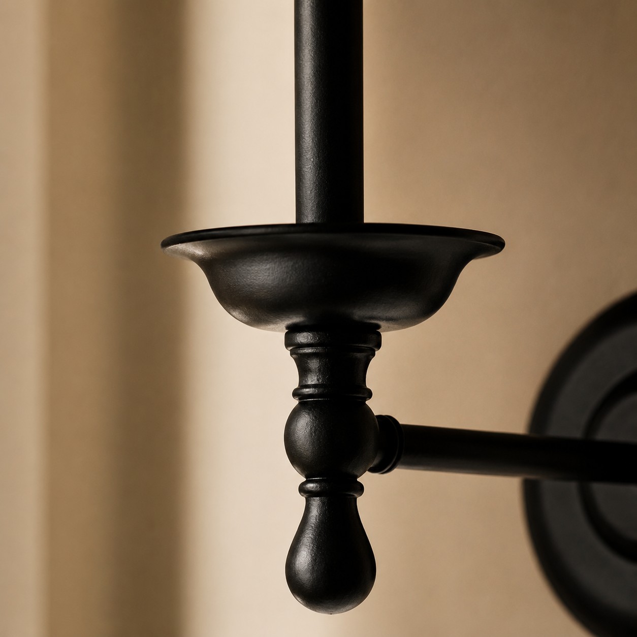 Detalle del brazo metálico