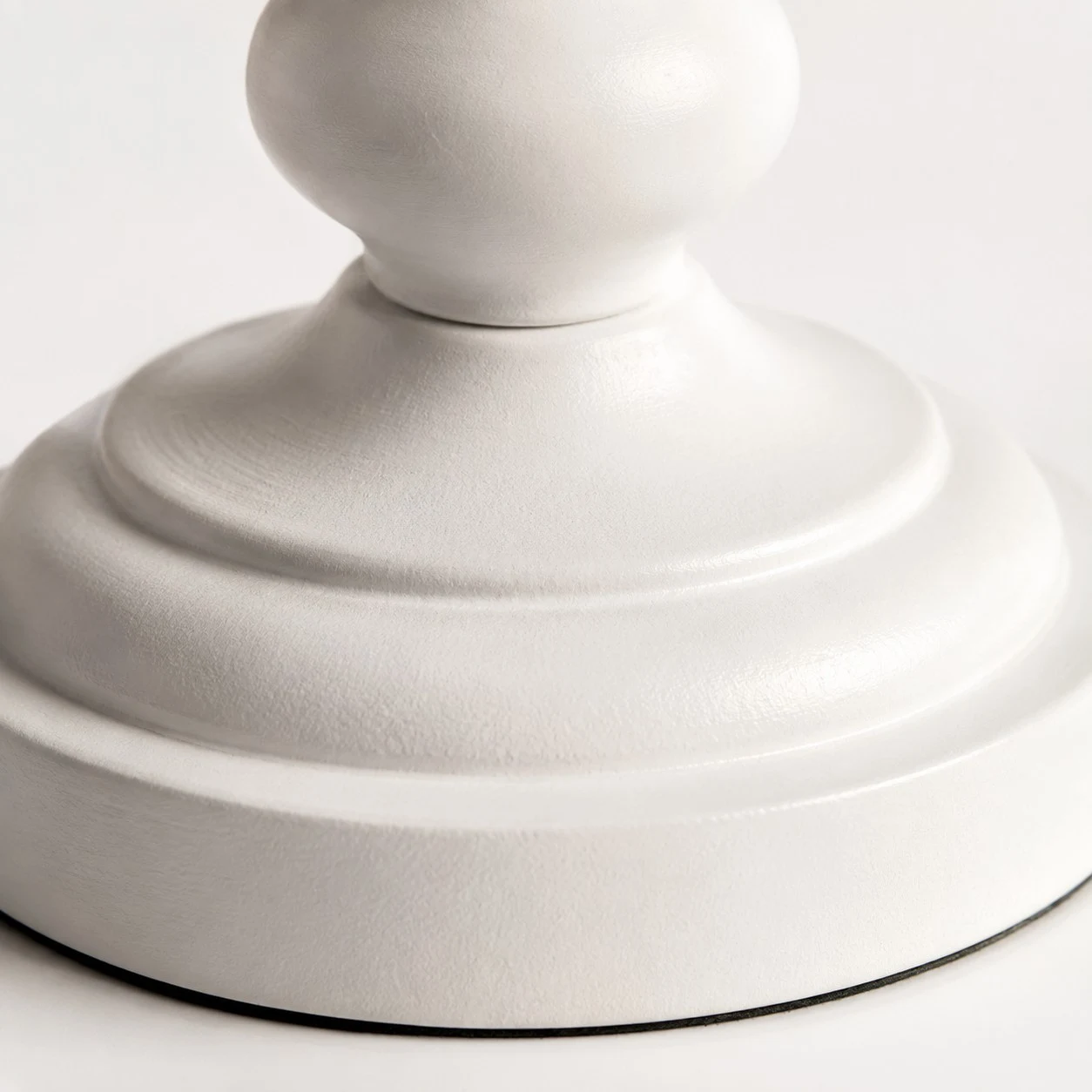 Vintage Check Wool Pom Table Lamp