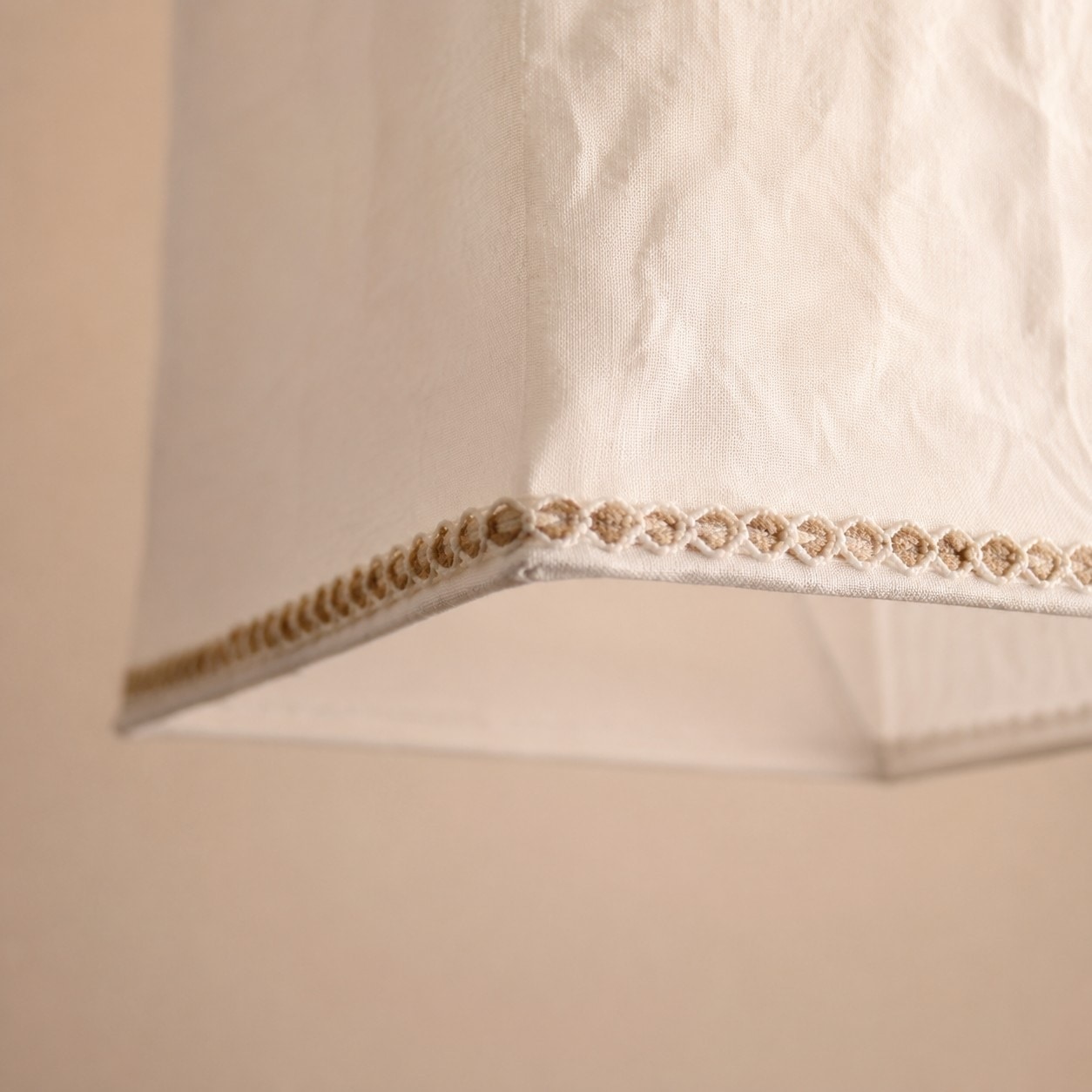 Decorative lower trim