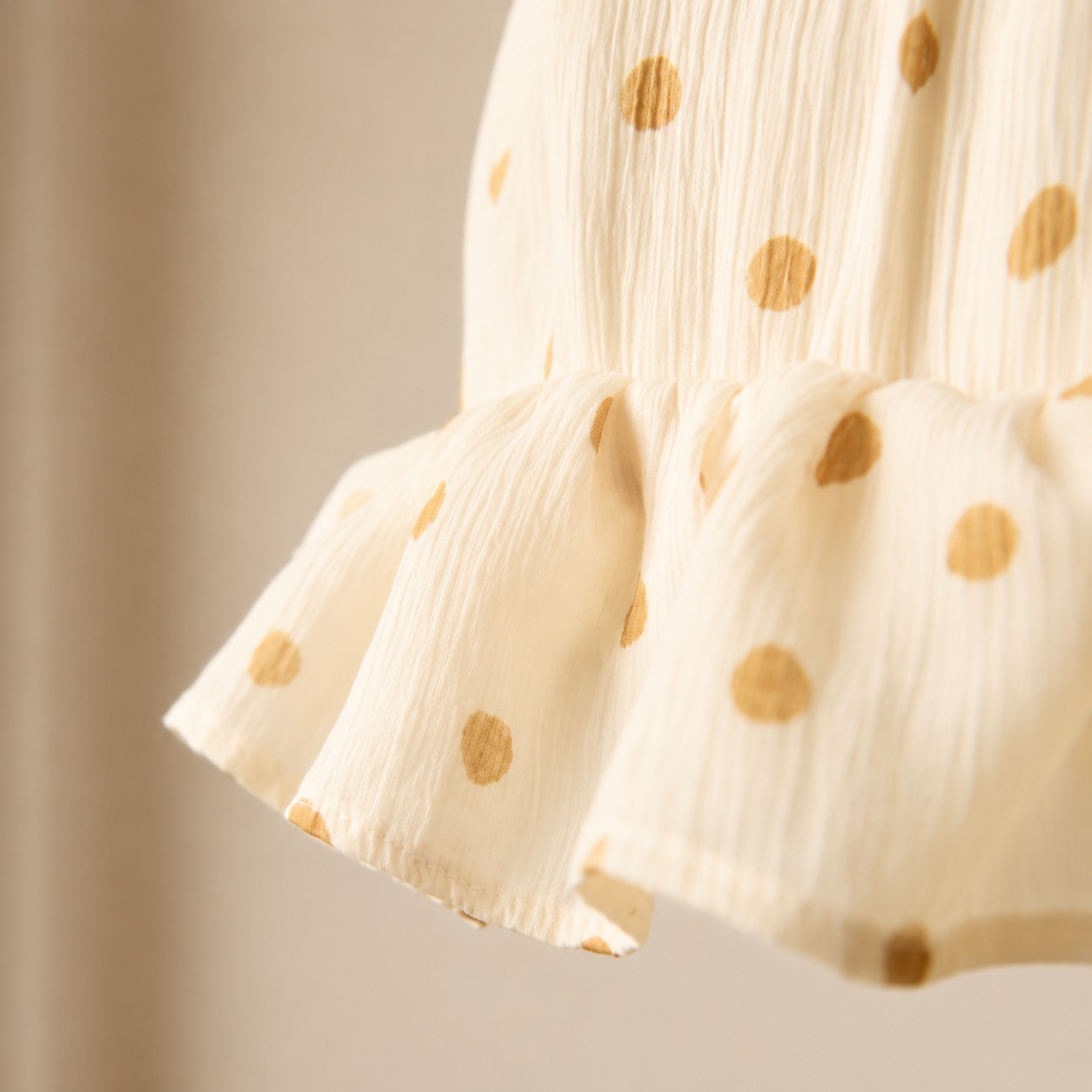 Layered ruffled fabric shade edge