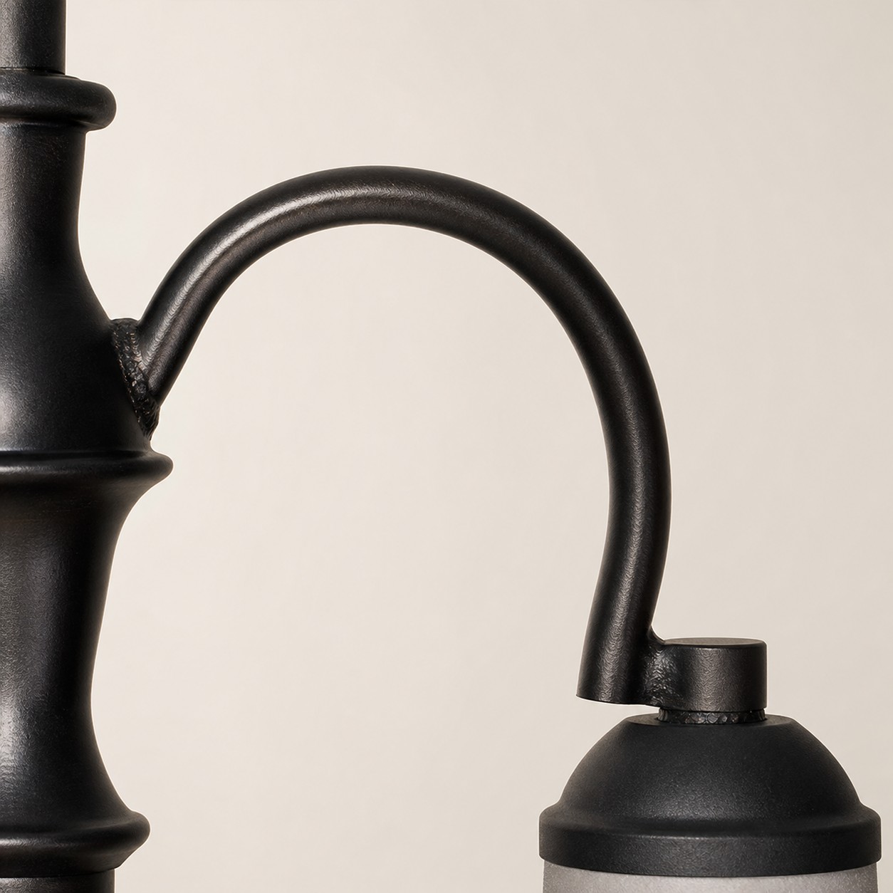 Curved Five-Light Frame