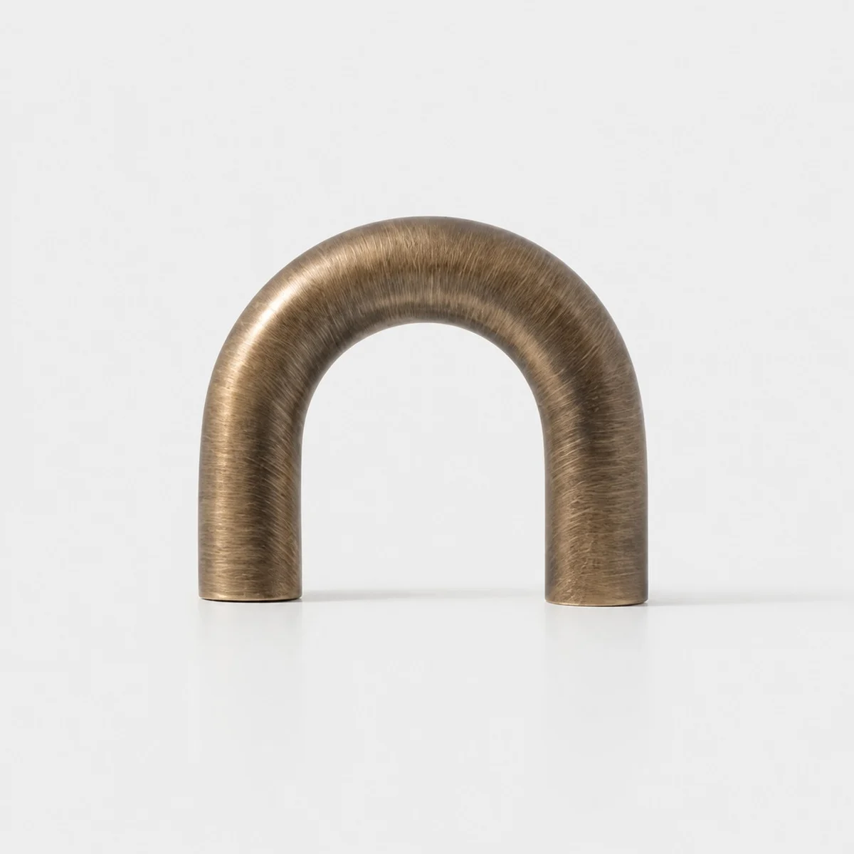 Antique Brass U Bar Pull 32 mm / 1.26 in