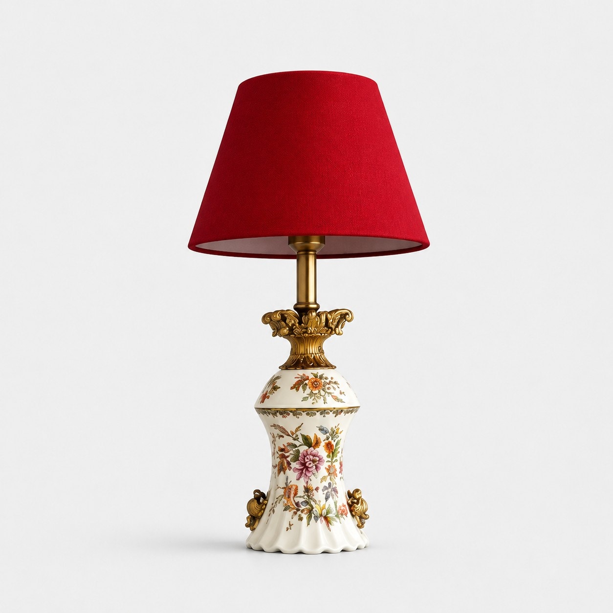 Vintage Ceramic Table Lamp / Red / Standard Size
