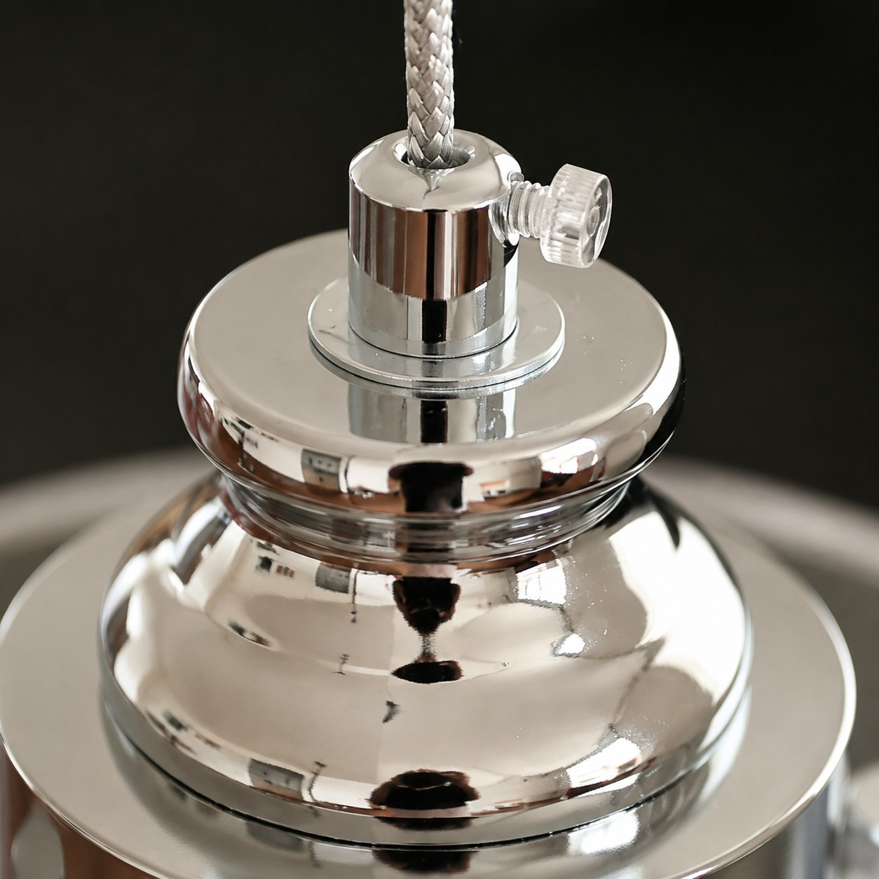 Chrome cable detail