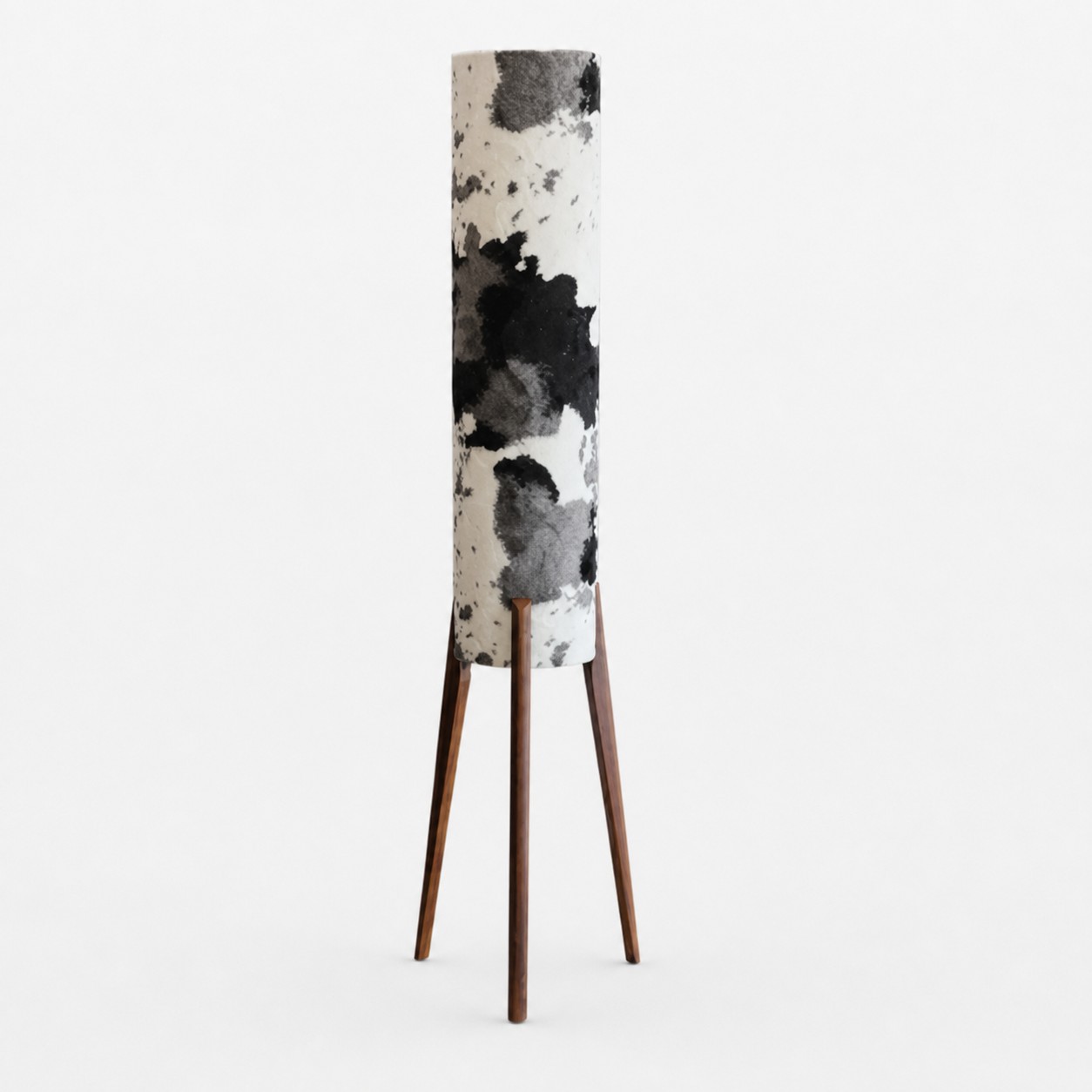 Koeienprint / Textiel lampenkap en natuurlijk hout / H 125 cm / H 49,2 inch