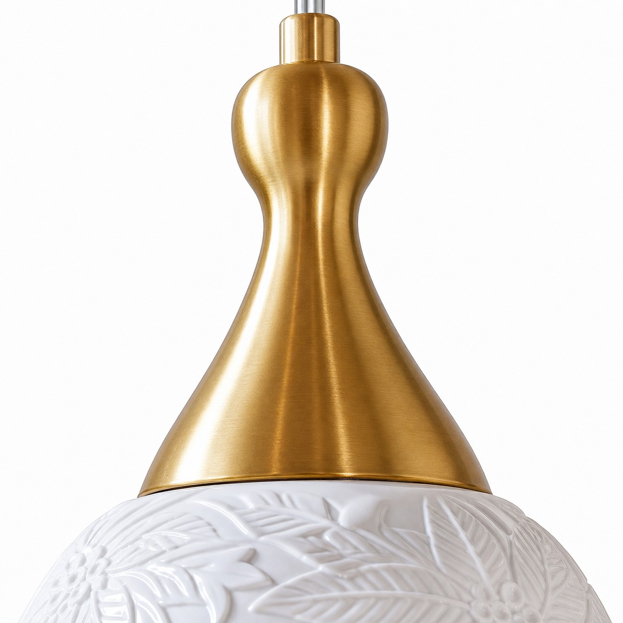 Gold-tone connector and shade detail