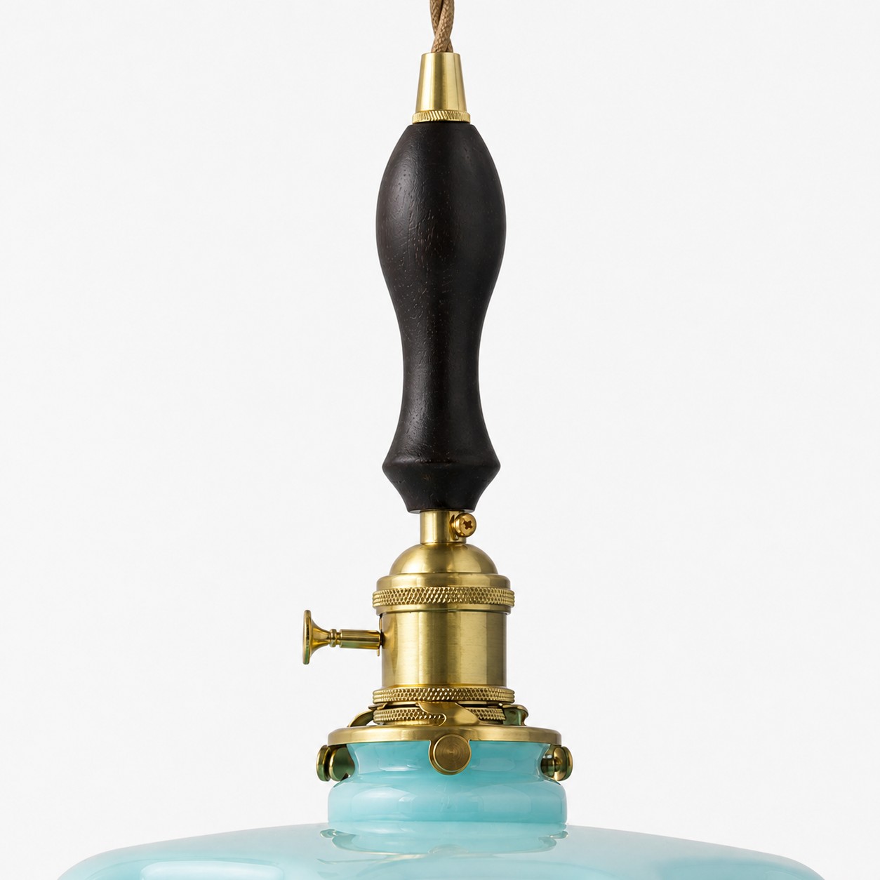 Connexion de suspension Walnut et couleur laiton antique