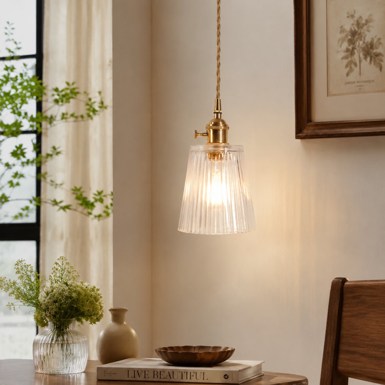 Estilo L transparente · en un interior acogedor