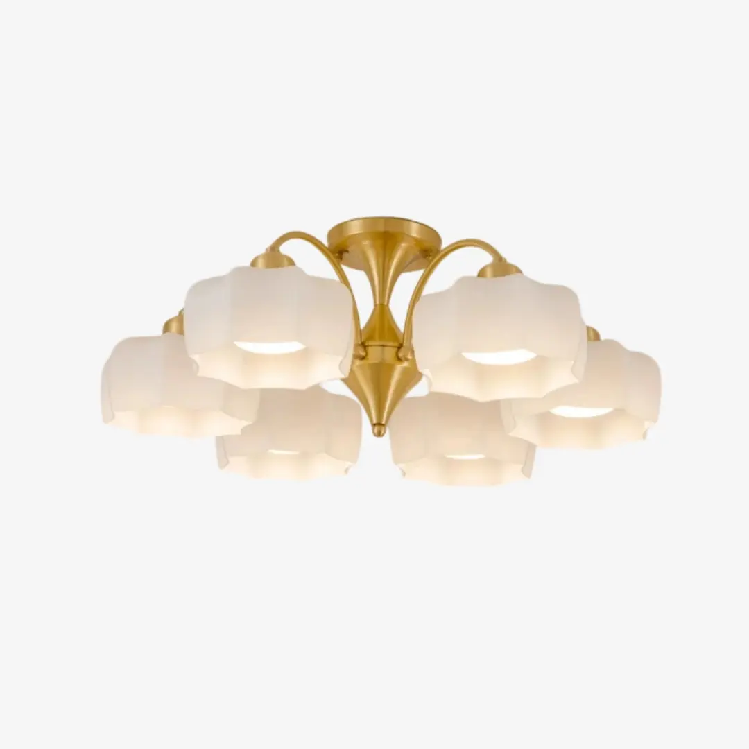 Plafonnier six lumières en verre blanc avec cadre en or brossé
