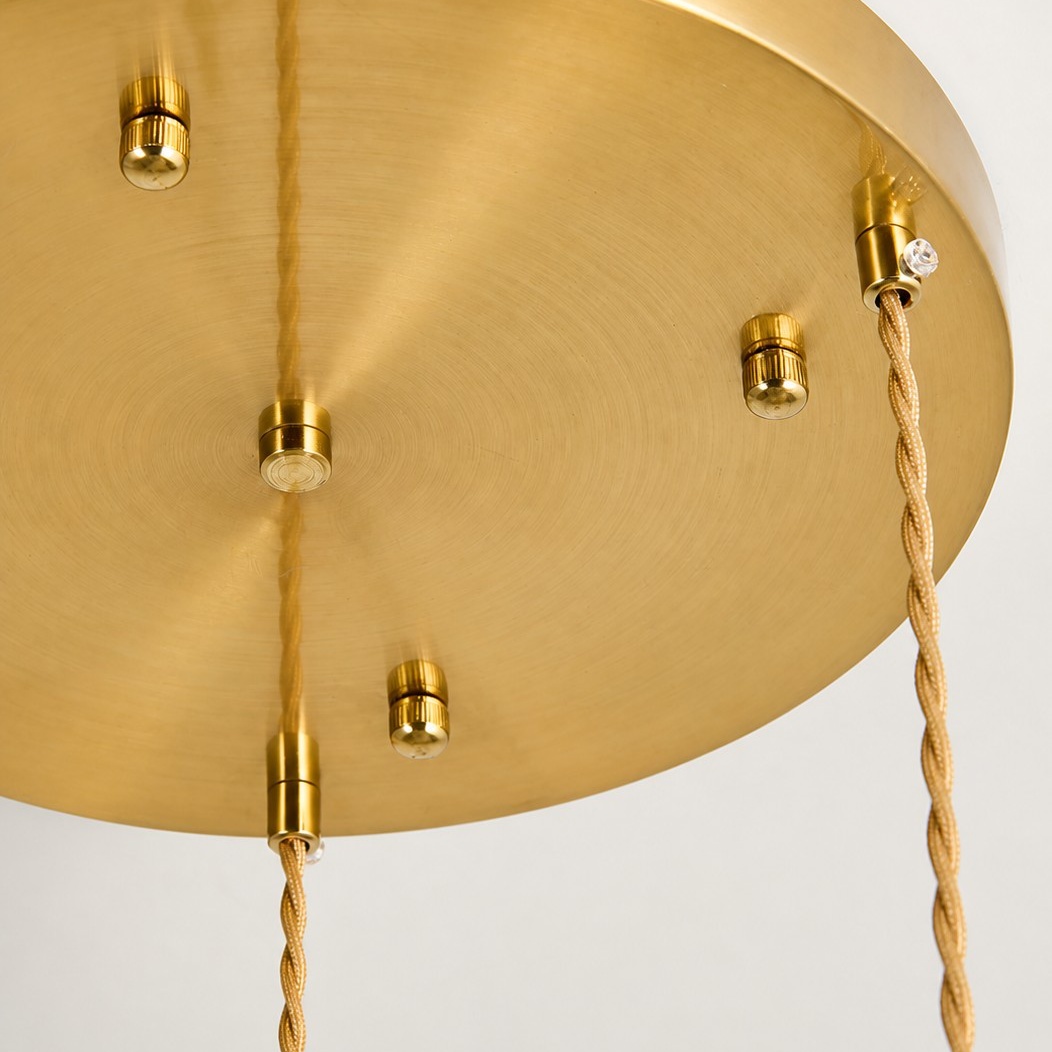 Round canopy with individual cord anchors