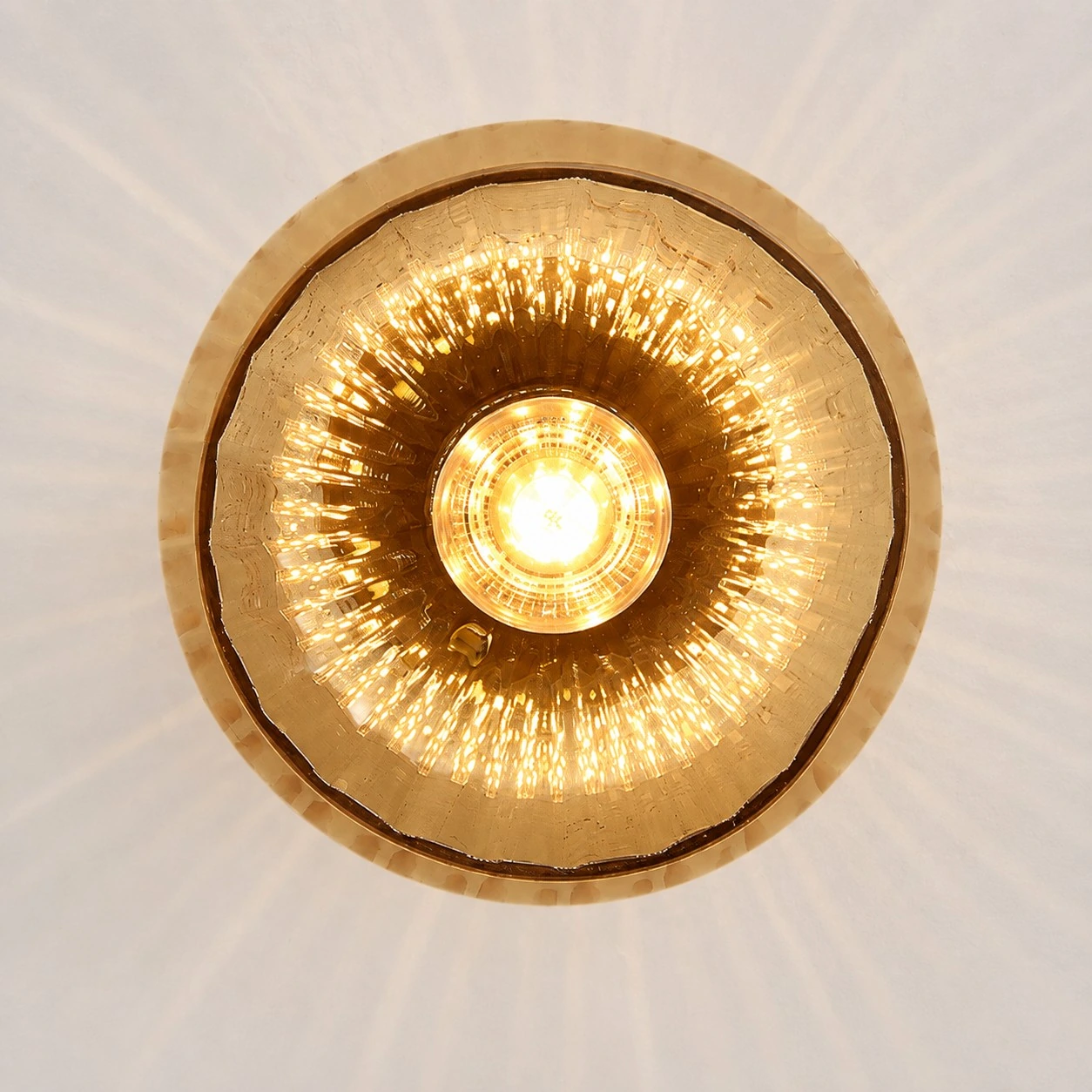 Underside texture of the glass shade