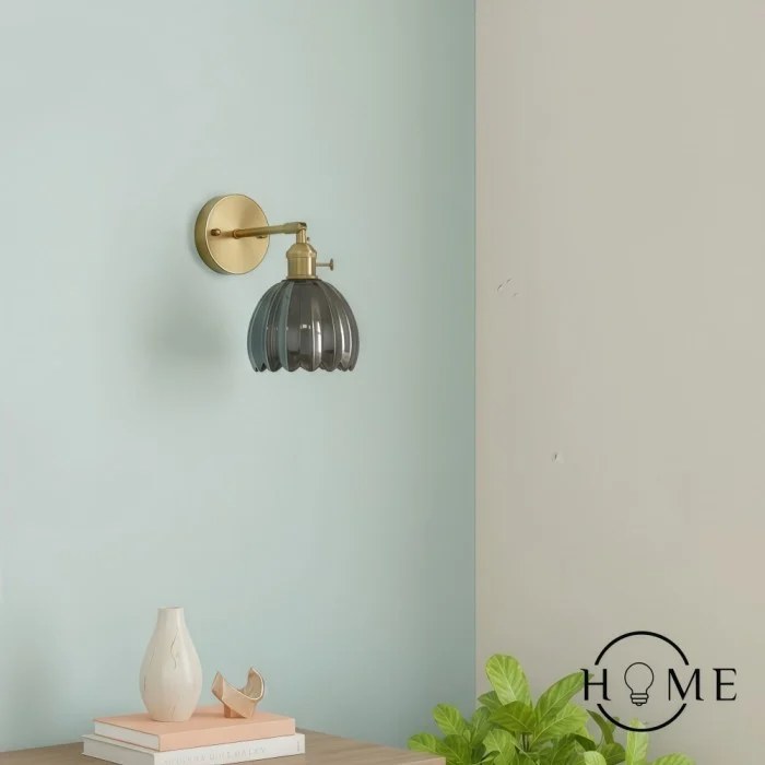 Ribbed glass tulip wall lamp