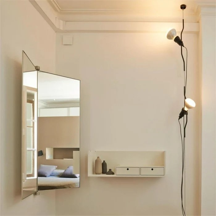 Linea floor-to-ceiling cable spotlight