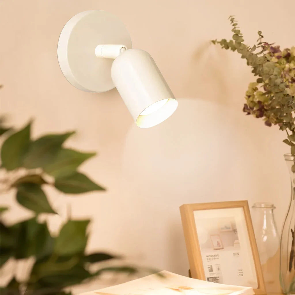 Konig Colorful Bauhaus LED Metal Wall Light