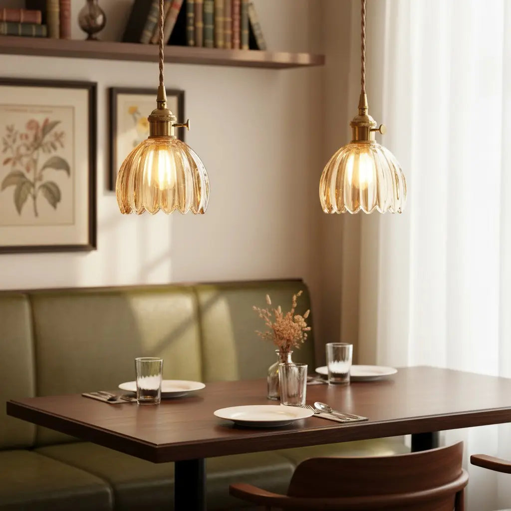 Talen Vintage Tulip Colorful Glass Pendant Light10.webp__PID:5d7d4172-14cb-422f-a8d1-4a676cdae120