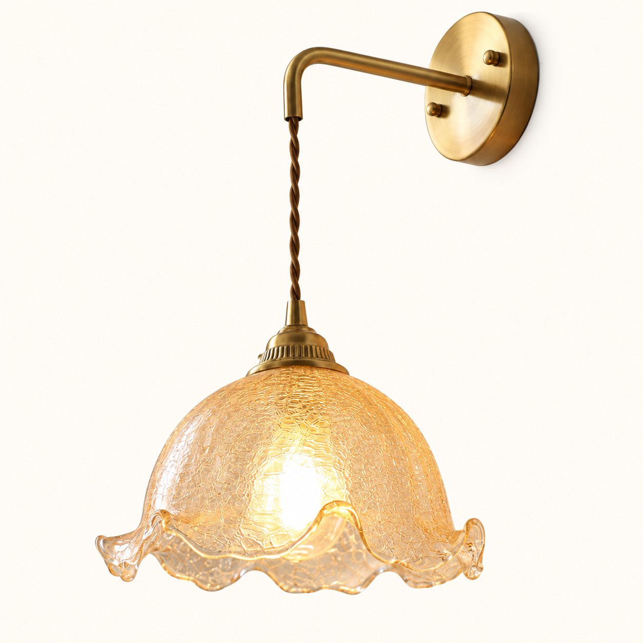 Vintage glazen wandlamp met ijsbarsten en bloemmotief