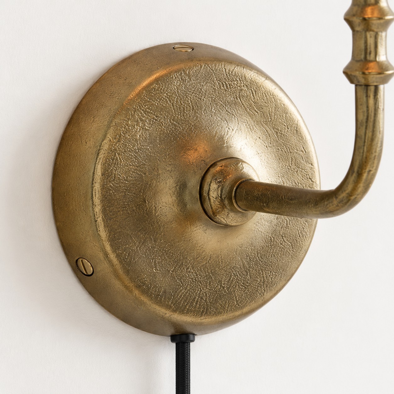 Finitura ottone anticato